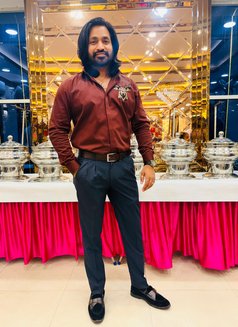 Rocky - Acompañantes masculino in New Delhi Photo 2 of 2