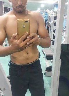Rocky - masseur in Prayagraj  Photo 1 of 1