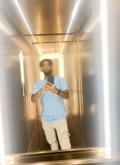 Rocky - Male escort in Ahmedabad Photo 3 of 5