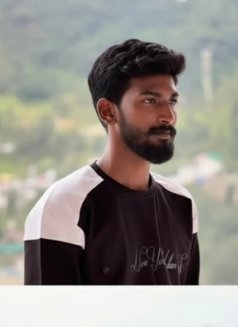 Rocky Roy - Intérprete masculino de adultos in Mumbai Photo 1 of 2