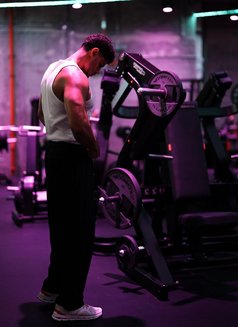 Rocy - Acompañantes masculino in Dubai Photo 2 of 13