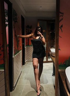 Rodiy - escort in Cairo Photo 1 of 4