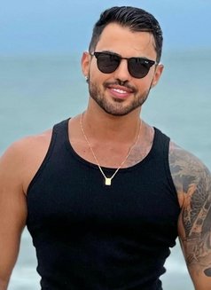 Rodrigobresil21cm - Male escort in Marseille Photo 7 of 9