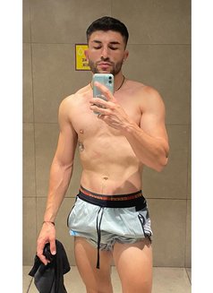 Rogeşxxl22CM - Male escort in İstanbul Photo 5 of 6