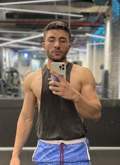 Rogeşxxl22CM - Male escort in İstanbul Photo 6 of 6