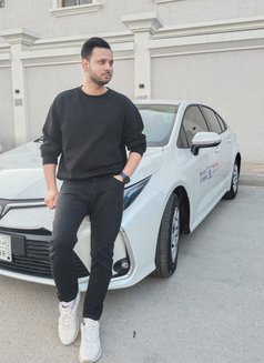 Rohan Arman - Male escort in Khobar Photo 1 of 1