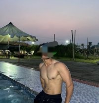 Rohan Borah - Acompañantes masculino in Guwahati