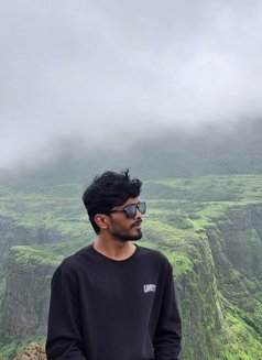Rohan - Male escort in Bangalore Photo 1 of 1
