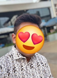 Rohan Independent Male Escort - Acompañantes masculino in Dubai Photo 3 of 5