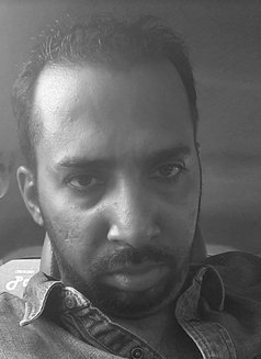 Rohan - Male escort in Al Manama Photo 2 of 2