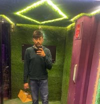 Rohan - Intérprete masculino de adultos in Gurgaon