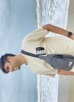 Rohan - Male escort in Mumbai Photo 3 of 6