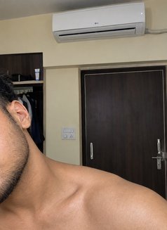Rohan - Male escort in Navi Mumbai Photo 3 of 4