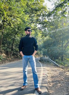 Rohan - Acompañantes masculino in New Delhi Photo 6 of 6