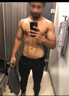 Rohan - Male escort in New Delhi Photo 2 of 2