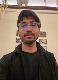 Rohan - Male escort in New Delhi Photo 1 of 2