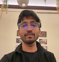 Rohan - Male escort in New Delhi Photo 1 of 2