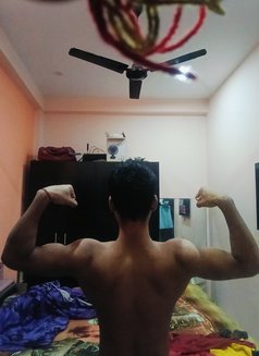 Rohan - Male escort in New Delhi Photo 2 of 8