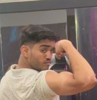 Rohan - Acompañantes masculino in New Delhi