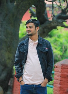 Rohan Karki ( For female and Couple) - Acompañantes masculino in Kathmandu Photo 5 of 5
