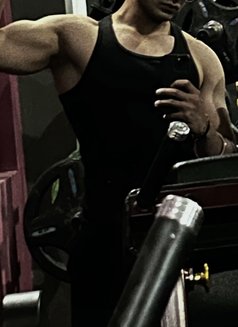 Rohan, Male Escort Females and Couples - Male escort in Kolkata Photo 1 of 9