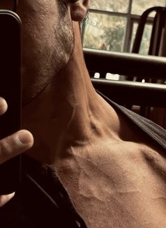Rohan, Male Escort Females and Couples - Male escort in Kolkata Photo 3 of 9