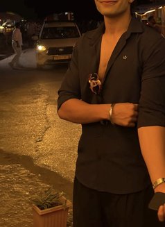Rohan, Male Escort Females and Couples - Male escort in Kolkata Photo 4 of 9