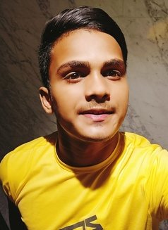 Rohan Male Escort - Male escort in Kolkata Photo 4 of 7