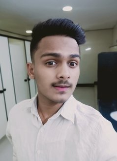 Rohan Male Escort - Male escort in Kolkata Photo 6 of 7