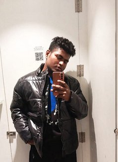 Rohan Mehra - INDEPENDENT MALE ESCORT - Male escort in Noida Photo 4 of 4