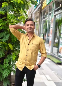 Rohan S - Male escort in Mumbai Photo 2 of 6