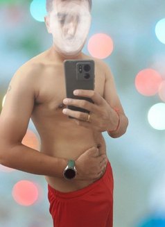 Rohan Saxena - Acompañantes masculino in New Delhi Photo 1 of 1