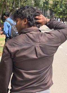 Rohanfuckboy - Male escort in New Delhi Photo 2 of 5