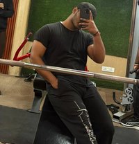 Rohanfuckboy - Male escort in New Delhi