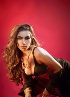 Rohi High Class Model - puta in Dubai Photo 3 of 5