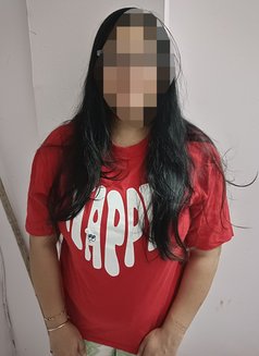 Rohi - puta in Chennai Photo 2 of 2