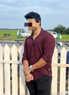 Rohin Male Escort for Females - Male escort in Kolkata Photo 3 of 6