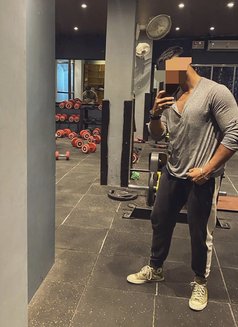 Rohin Male Escort for Females - Male escort in Kolkata Photo 5 of 6