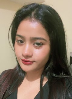 Rohini in Bangalore - escort in Bangalore Photo 1 of 6