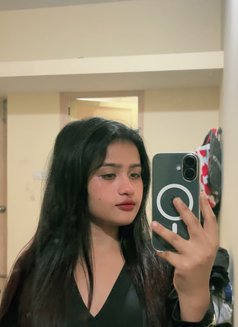 Rohini in Bangalore - escort in Bangalore Photo 3 of 6