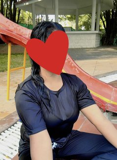 Rohini - escort in Hyderabad Photo 4 of 5