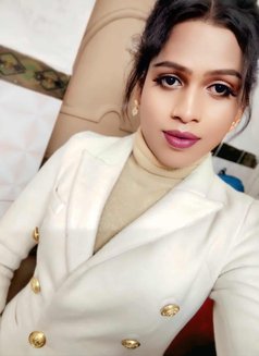 Rohini Jaan - Transsexual escort in New Delhi Photo 7 of 13