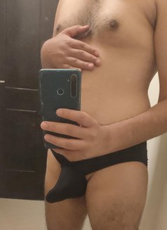 Rohit - Charming. Educated. Discreet. - Male escort in Muscat Photo 4 of 5