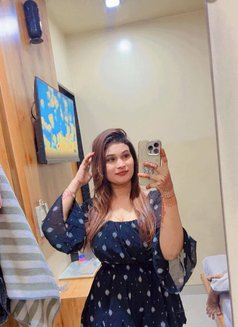 Deepti - escort in Gurgaon Photo 1 of 2