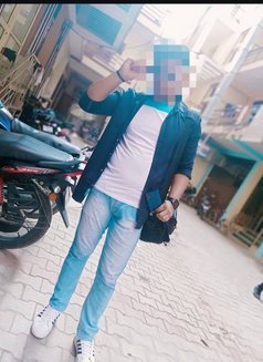 Rohit - Male escort in Kolkata Photo 3 of 3