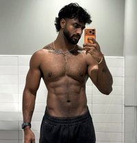 Rohan - Male escort in Kolkata