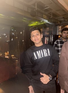 Rohit - Male escort in Mumbai Photo 2 of 2