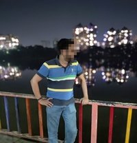 Rohit - masseur in Navi Mumbai
