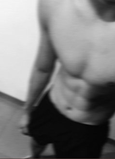 Rohit - Acompañantes masculino in New Delhi Photo 6 of 10