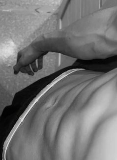 Rohit - Acompañantes masculino in New Delhi Photo 7 of 10